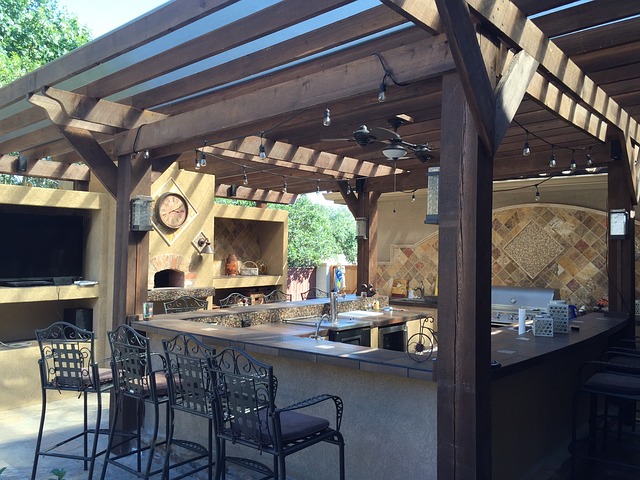 The Top Advantages Of Building An Outdoor Kitchen Area